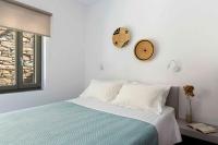 Villa Helios with Private Pool and Sea View