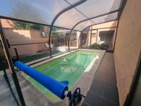 CASA ERNESTO Piscina Climatizada porche y garaje - B&B
