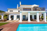 B&B Benahavís - Luxury Modern 5BR Villa - Infinity pool & Panoramic sea views - Bed and Breakfast Benahavís