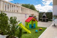 Villa Authentica with Heated Pool - B&B