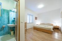 Apartment mit Terrasse