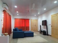 Lovely 3-bedroom vacation home in Kumasi - B&B Kumasi