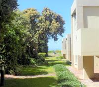 X3 on Goose with Sea View - B&B
