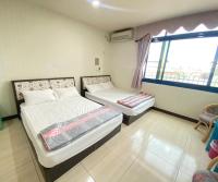 Quadruple Room with Private Bathroom