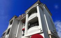坡岸長堤民宿 Leveeside House I 花蓮車站民宿 I 民宿證號1747 & 1748 - Ferienwohnung Hualien City