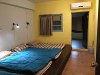 Camera Quadrupla con Bagno in Comune 