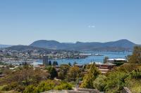 B&B Hobart - The Lookout - Bed and Breakfast Hobart