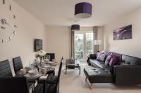 B&B Milton Keynes - Virexxa Bletchley - Executive Suite - 2Bed Flat with Free Parking - Bed and Breakfast Milton Keynes
