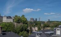LUXURY PENTHOUSE APARTMENT WITH 3 Balconies -2 BEDROOMS -PETRUS VIEW - Chambres d'hôtes Luxembourg