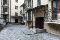 Apartamenty on Kryvonosa - B&B Leopoli