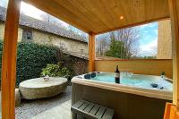 Gîte avec jacuzzi privatif - B&B