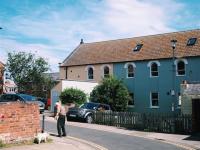 The Old Auction Rooms Lot 2 Central with Private Parking - B&B Whitby