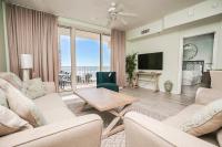 One-Bedroom Apartment with Sea View 516