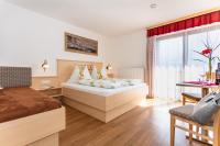 Triple Room with Mountain View