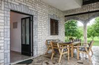 Apartment mit Terrasse