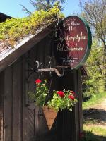 Agroturystyka Pod Świerkiem - Bed and Breakfast Srebrna Góra