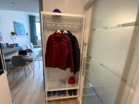 KaiserHome Ney 3, moderne EG-Ferienwohnung mit Xbox, strandnah und zentral - Bed and Breakfast Norderney