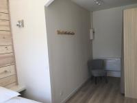 Apartment mit Poolblick