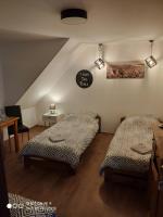 Großes Zweibettzimmer