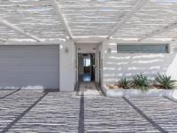 Sandy Toes Beach Villa - B&B
