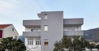 Luxury Residence Danica with a private rooftop pool - Chambres d’hôtes
