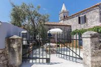 Holiday home in Liznjan - Istrien 35258 - Bed and Breakfast Ližnjan