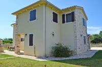 Holiday home in Medulin - Istrien 9246 - Bed and Breakfast Medulin