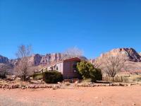 Lee's Ferry Lodge at Vermilion Cliffs - Bed and Breakfast Marble Canyon