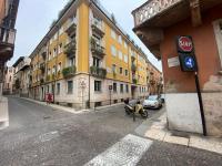 Apartamento Estándar - Edificio independiente