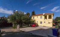 Apartment in Njivice/Insel Krk 38825 - B&B