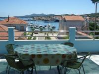 Apartment in Kukljica with sea view, terrace, air conditioning, Wi-Fi (4567-3) - Chambres d'hôtes Kukljica