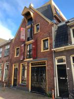 B&B Groningen - B&B Pakhuis Emden - Bed and Breakfast Groningen