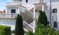 Apartment in Njivice - Insel Krk 13321 - Chambres d'hôtes Njivice