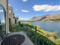 Lakefront Living at Remarkables Retreat - Unit 4 - B&B