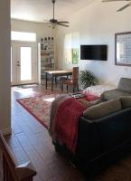 B&B Fallbrook - Beautiful new detached casita nestled in scenic southern CA foothills! - Bed and Breakfast Fallbrook