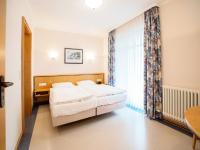 Dünenpark Binz - Klassik Ferienwohnung mit 1 Schlafzimmer und Terrasse im Erdgeschoss 140 - B&B Ostseebad Binz