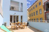 Azulejos' Charming Apartment with Terrace 2 by Lisbonne Collection - B&B Lisbona