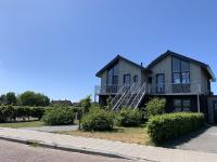 B&B Stavoren - Lovely Holiday Home in Stavoren near Frisian Lakes - Bed and Breakfast Stavoren