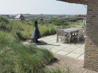 Beautiful villa on Terschelling in the dunes 150 meters away