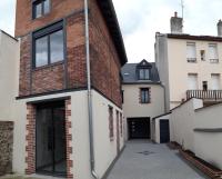 CHARMES EN VILLE Le Charme Poétique - Chambres d’hôtes