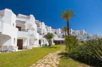 Apartamento con vistas a la piscina