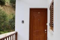 skeleas 10 - B&B