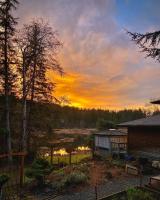 Otter's Pond Bed and Breakfast - Bed and Breakfast Eastsound