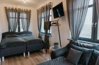 Superior Triple Room with King Bed and Extra Bed 