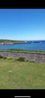 Four waves - B&B Thurso