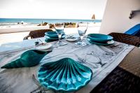 Seashell Beach House on the frontline of the ocean - Ferienwohnung Punta Mujeres