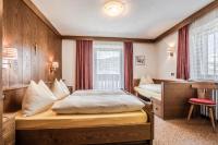 Dreibettzimmer mit Balkon