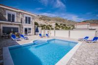 Luxury Villa Layla with private pool near Dubrovnik - Chambres d’hôtes