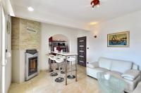 Appartement met 3 Slaapkamers en Uitzicht op Zee