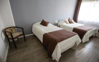 Dreibettzimmer mit eigenem Bad